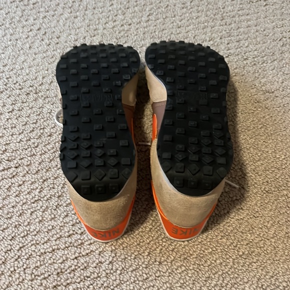 Nike Waffle - Picture 3 of 3